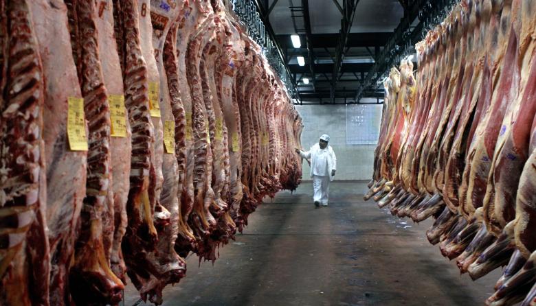 “Los precios de la carne dependen de la oferta y la demanda, no del acuerdo con Estados Unidos”