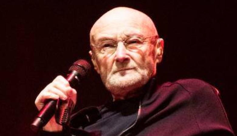 Phil Collins reveló que estuvo al borde de la muerte: "Venían a despedirse de mí"