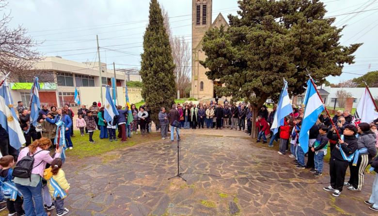 Aniversario de Quequén: acto y posible reprogramación del festejo popular por la lluvia