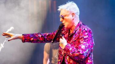 Andy Bell, la voz de Erasure, anunció show en Argentina