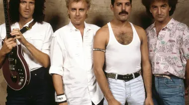 Queen sorprende en Navidad: Brian May anunció una canción inédita grabada en 1974