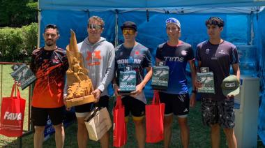 Histórico triunfo de Maximiliano Agostini en el triatlón: primer necochense en ganar en casa