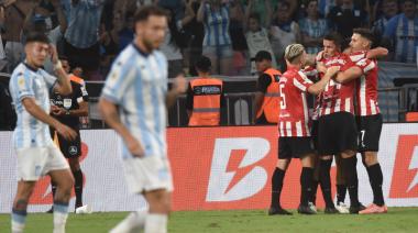 Estudiantes le ganó por penales a Racing y es el nuevo campeón del fútbol argentino