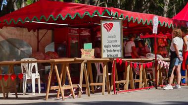 Actitud Solidaria: El Ford de De Benedictis, carpa gastronómica y música
