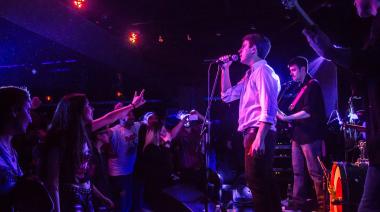 Rey Garufa y Sus Timadores, el tributo que revive la misa ricotera: “El Indio lo vio y lo aprobó”