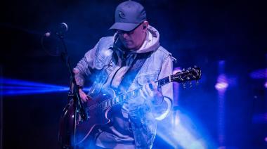 Gaspar Benegas vuelve a Necochea: “Nos está costando mucho tocar. No quieren rock”