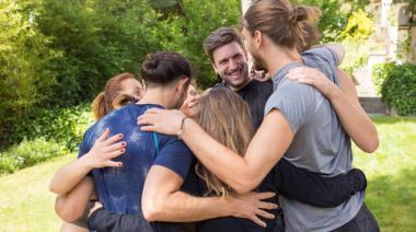 Día Internacional del Abrazo: ¿por qué se celebra hoy?
