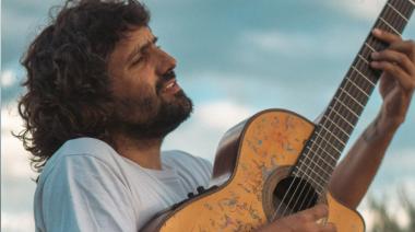 Joaquín del Mundo vuelve con sus bellas canciones