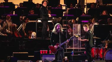 Foo Fighters sorprendió en Los Ángeles con un show sinfónico histórico