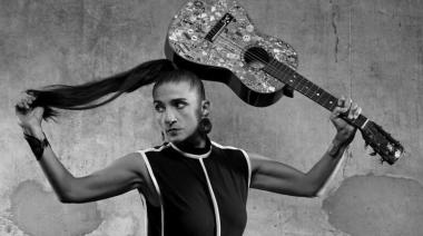 Hilda Lizarazu presentó "La Impostora", su nuevo disco