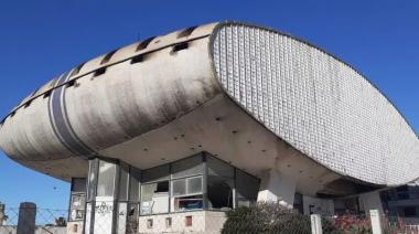 El municipio y el Colegio de Martilleros avanzan con la subasta del Teatro Auditórium