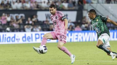 Tras la muerte de su papá, Lionel Messi volvió a jugar en el Inter Miami: entró en el segundo tiempo en medio de una ovación
