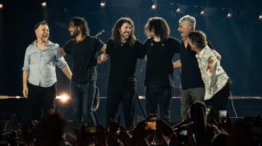 Dave Grohl cumple un sueño de toda la vida: Foo Fighters será telonero de AC/DC