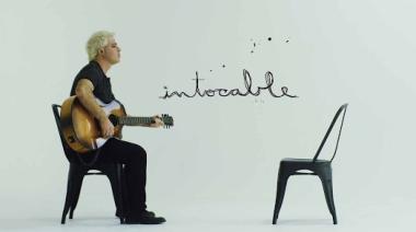 Ale Kurz vuelve a mostrar su lado más íntimo con “Intocable”
