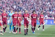 Lanús invade Paraguay buscando levantar la Copa Sudamericana