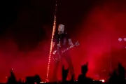 James Hetfield sorprende con una narración navideña lejos del metal