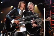 Richie Sambora acusa a Jon Bon Jovi de perjudicar su carrera en solitario