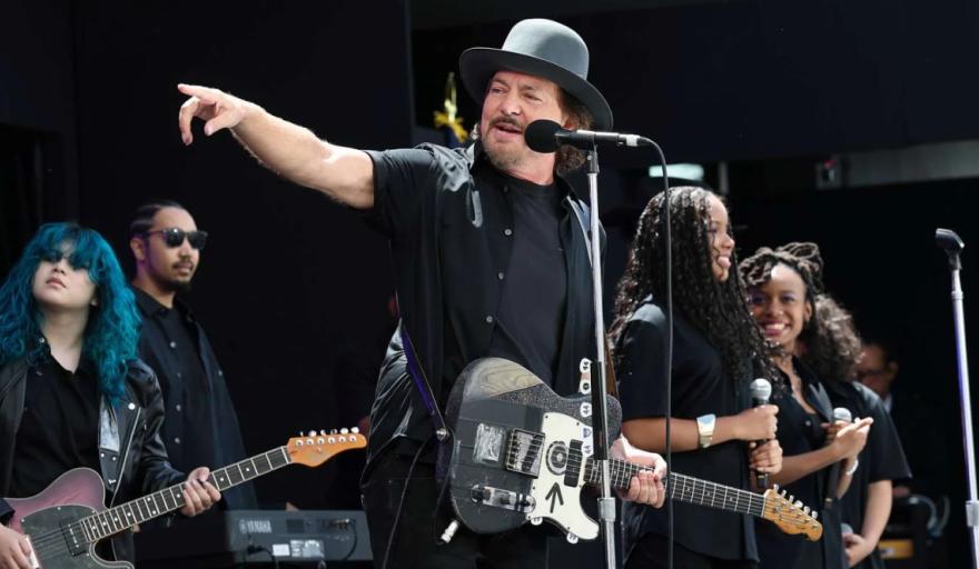 Eddie Vedder estrena el videoclip de “Better Believe” con una colaboración que une generaciones
